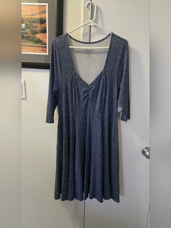 torrid Dresses & Skirts - Torrid Navy Sparkle Midi Swing Dress